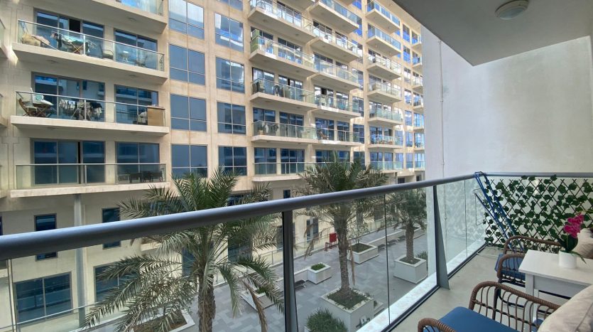 1 BHK Fully furnished -Al Marjan Island